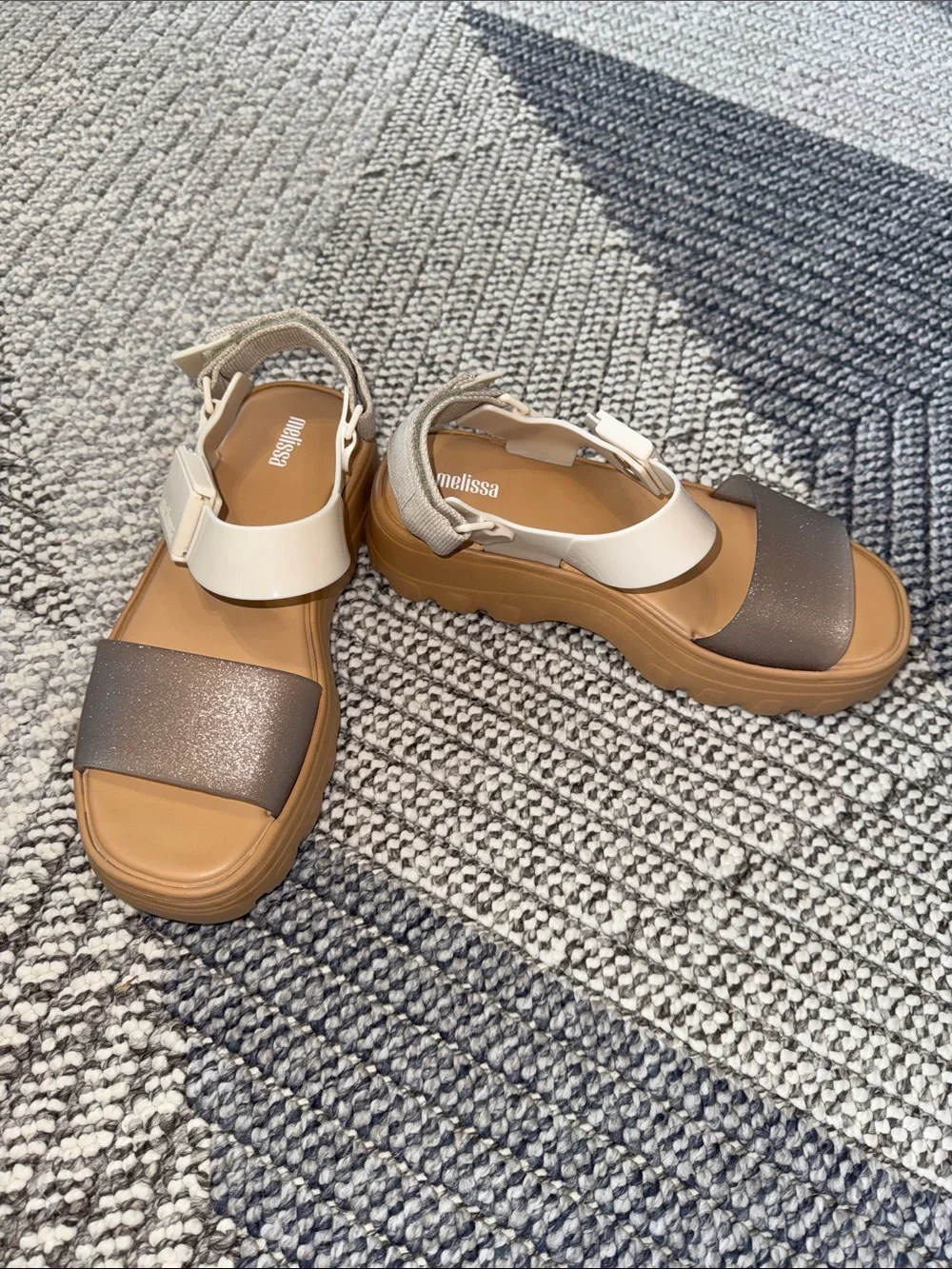 ✨Melissa Kick Off Platform Sandals in Beige Glitter✨